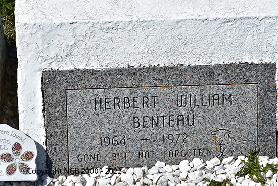 Herbert & Maude Benteau