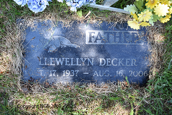 Llewellyn <br>
Decker