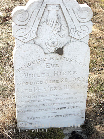  Eva Violet Hicks