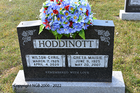 Wilson Cyril & Greta Maisie Hoddinott