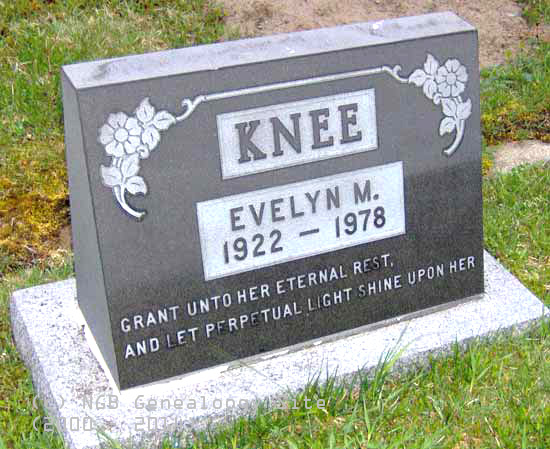 Evelyn Knee