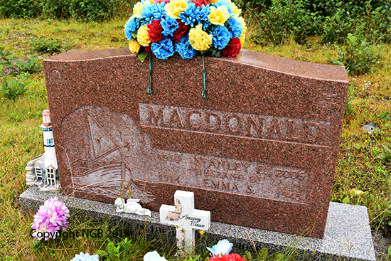 Stanley E &amp; Emma S. MacDonald