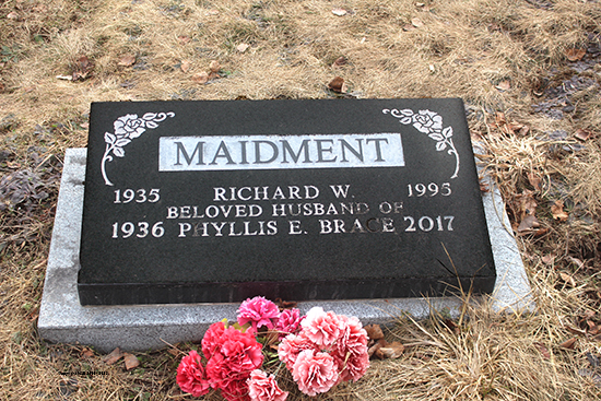 Richard W. & Phyllis E. Maidment