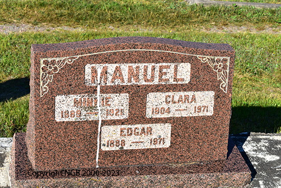 Edgar, Minnie & Clara Manuel
