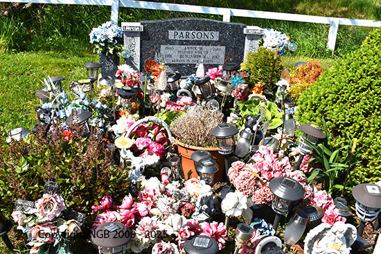 Benjamin & Annie Parons