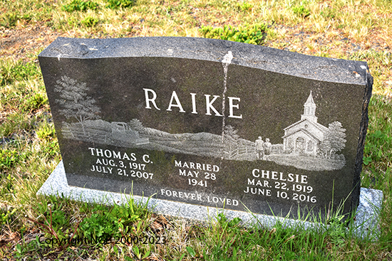 Thomas C. & Chelsie Raike