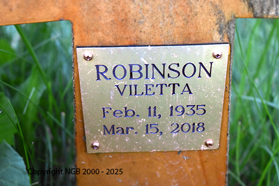 Clarence & Vanetta Robinson