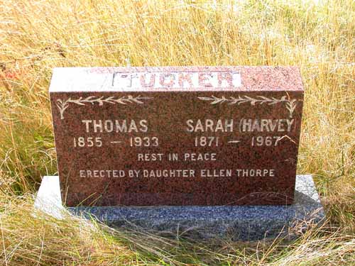Thomas & Sarah (HARVEY) TUCKER