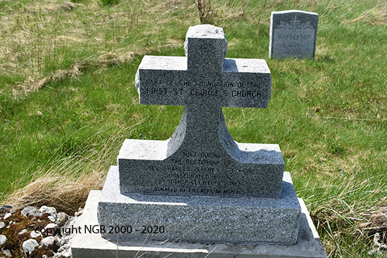 Cemetery memorial