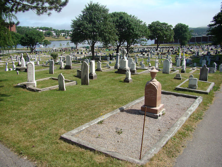 Forest Road Anglican Cemetery - Section O