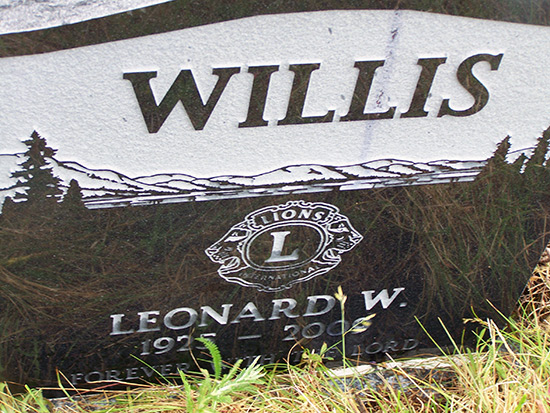 Leonard W. Willis