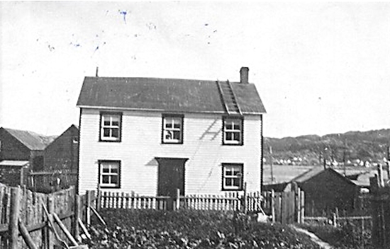Bennett Family Home in Fogo - 1906