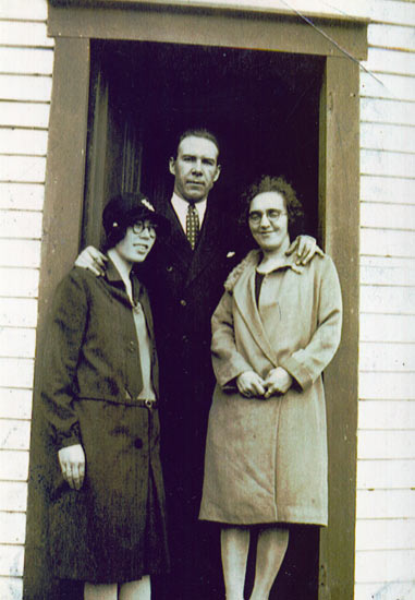 Ethel & Billy Sooley with Unknown Woman