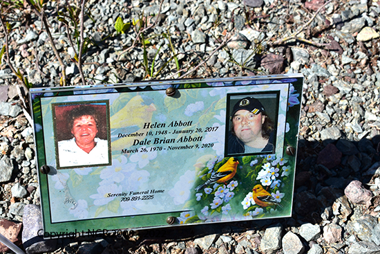 Helen & Dale Brian Abbott