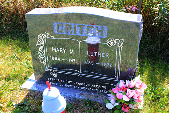 Luther & Mary M. Critch
