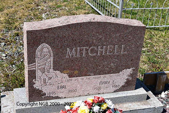Earl & Mary E. Mitchell